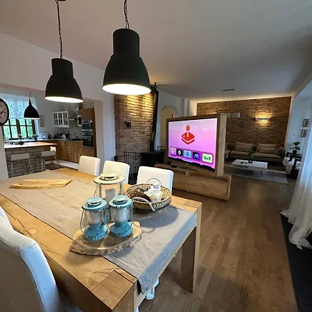 Dako Apartment, Luxurious, Cosy, Spacious Daire Rzeszow